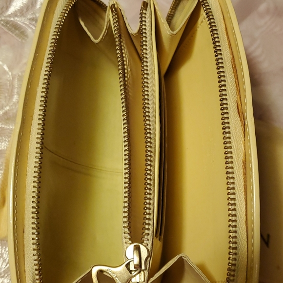 (SOLD)Authenti Louis Vuitton rare Epi vanilla long Portefeuille Z wallet/ - Picture 3 of 8